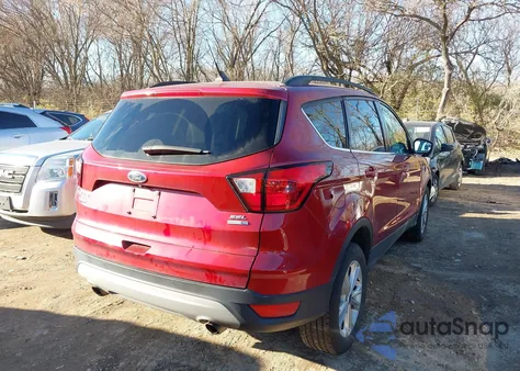 2019 Ford Escape Sel z USA, uszkodzony, nr VIN 1FMCU9HD8KUA69264